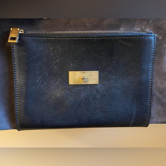 Goatskin Suede Shoulder Bag Black - Picture 6 of 10